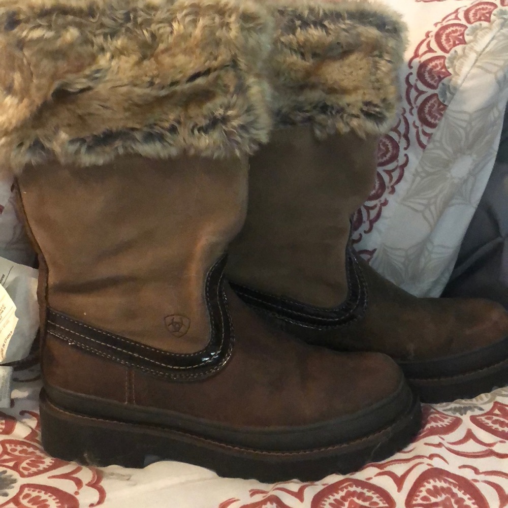 Boots with the Fur